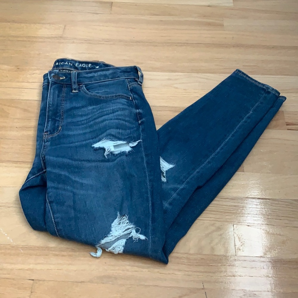GREAT CONDITION AMERICAN EAGLE DREAM JEANS